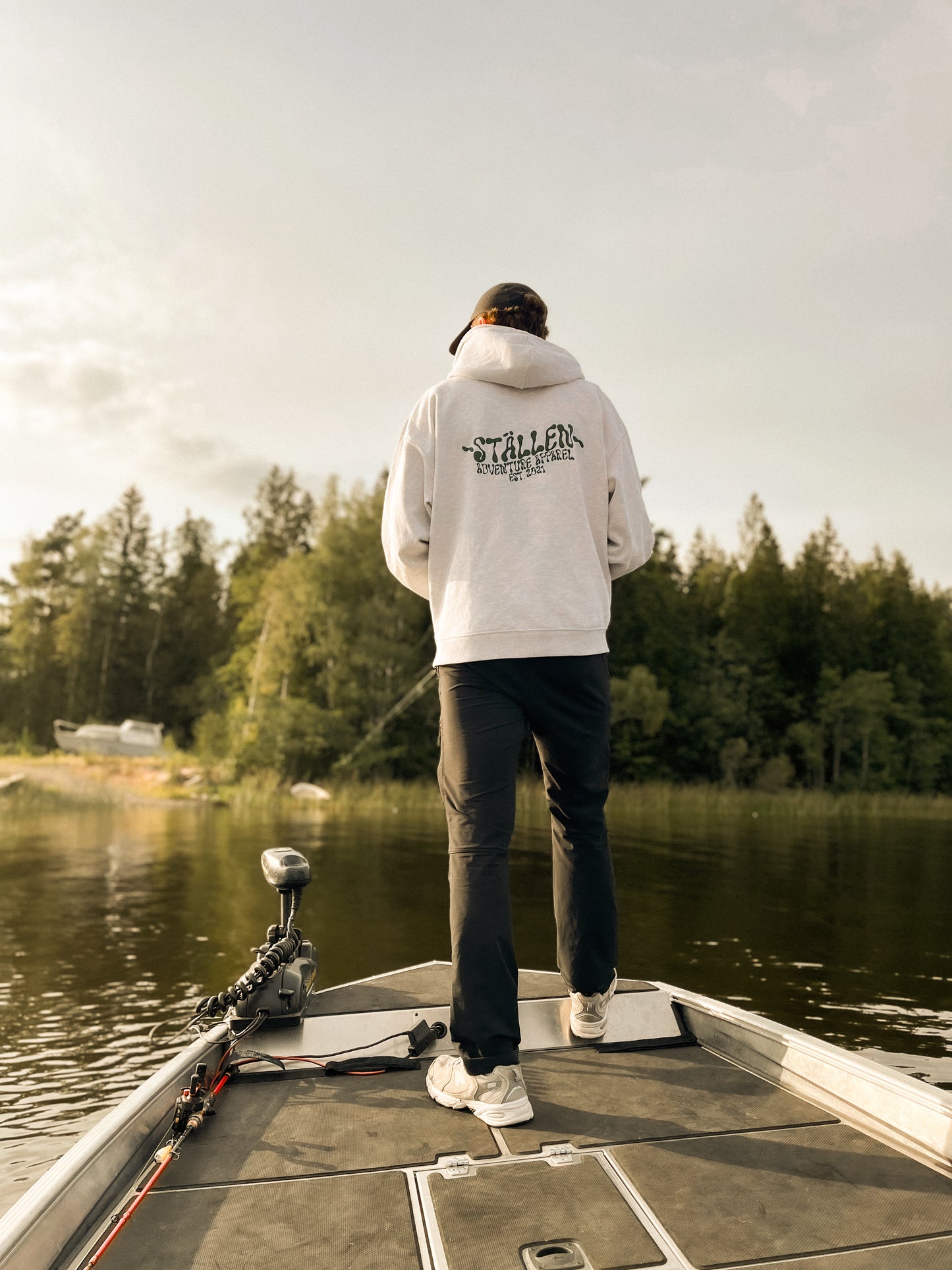 ADVENTURE HOODIE STONE GREY
